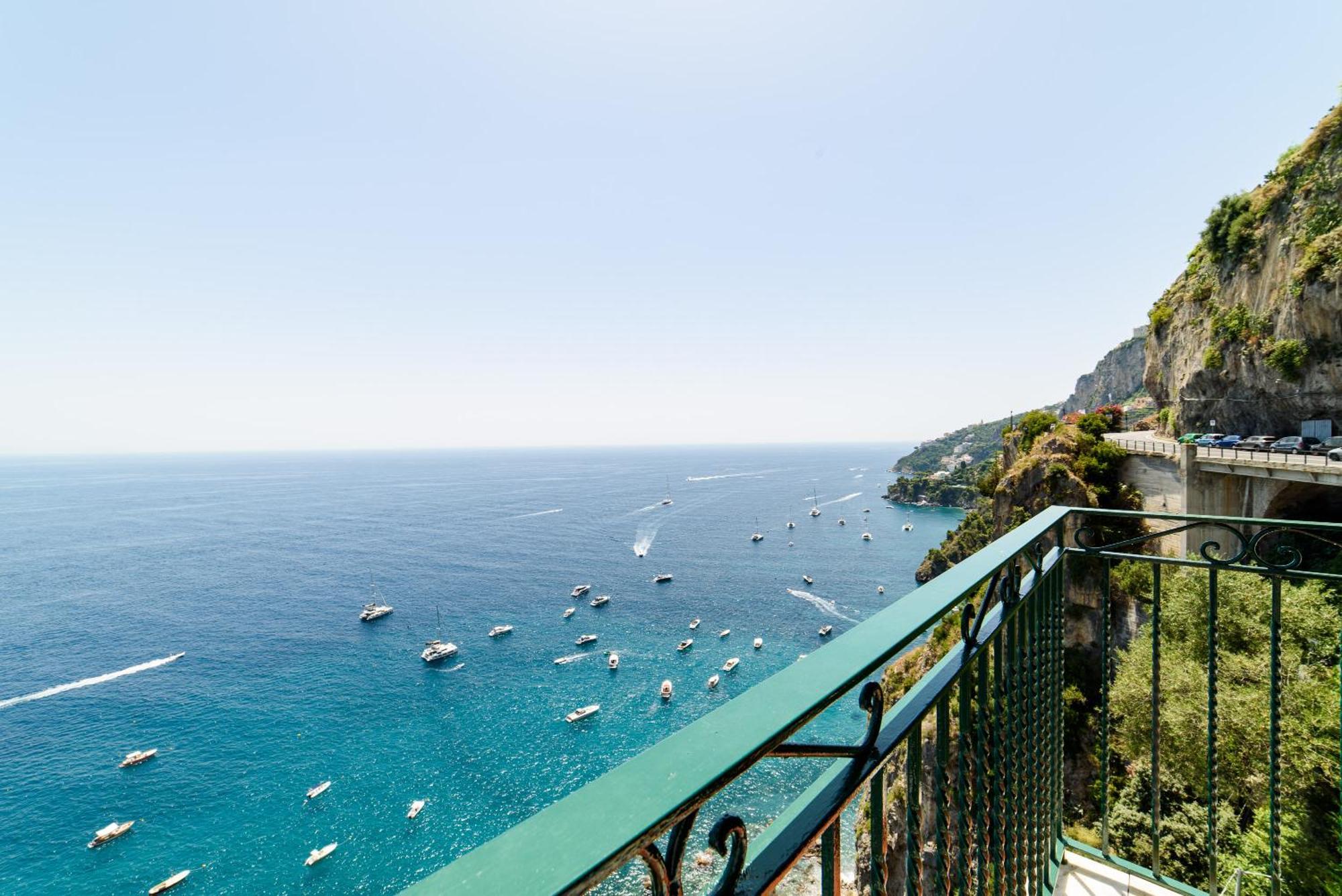 La Dimora Del Maestro Bed & Breakfast Amalfi Dış mekan fotoğraf